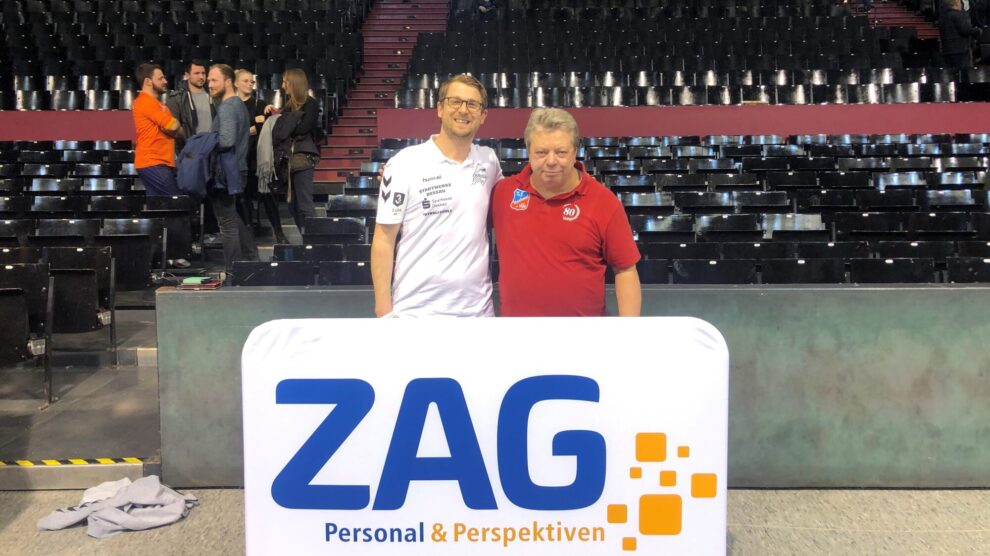 ZAG Sponsorenpräsentation Sebastian und Martin Weiss präsentieren die ZAG GmbH