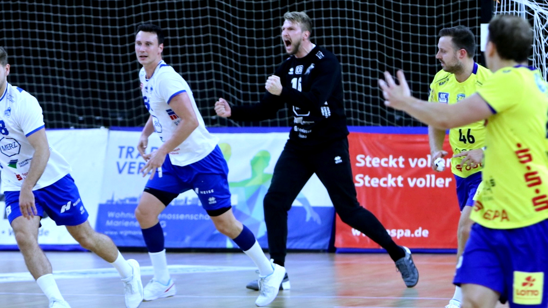 Philip Ambrosius im Spiel gegen den HC Empor Rostock Saison 2022/23