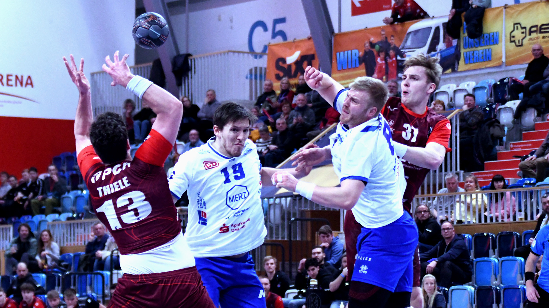 Daniel Schmidt und Patrick Gempp im Spiel gegen den VfL Potsdam Saison 2022/23