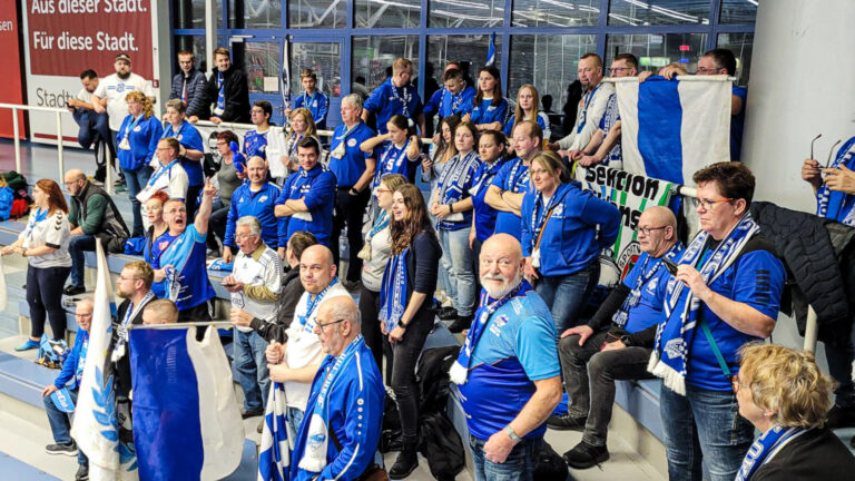 DRHV-Fanszene beim Auswärtsspiel gegen TuSEM Essen Saison 2023/24