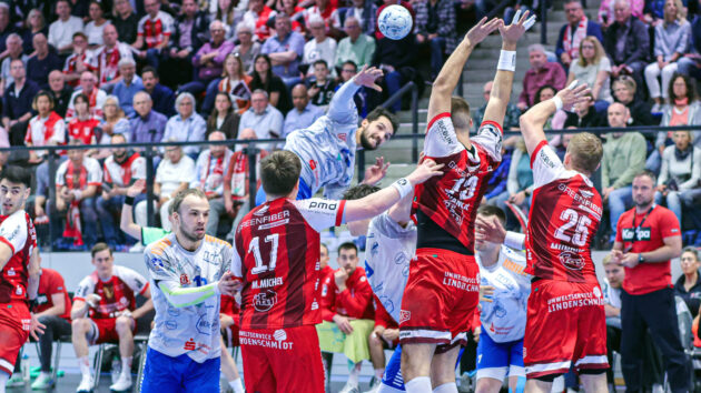 Jakub Powarzyński im Spiel gegen den TuS Ferndorf Saison 2024/25