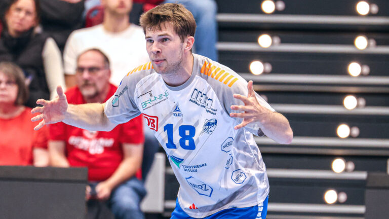David Mišových beim Auswärtsspiel gegen den TuS N-Lübbecke Saison 2024/25