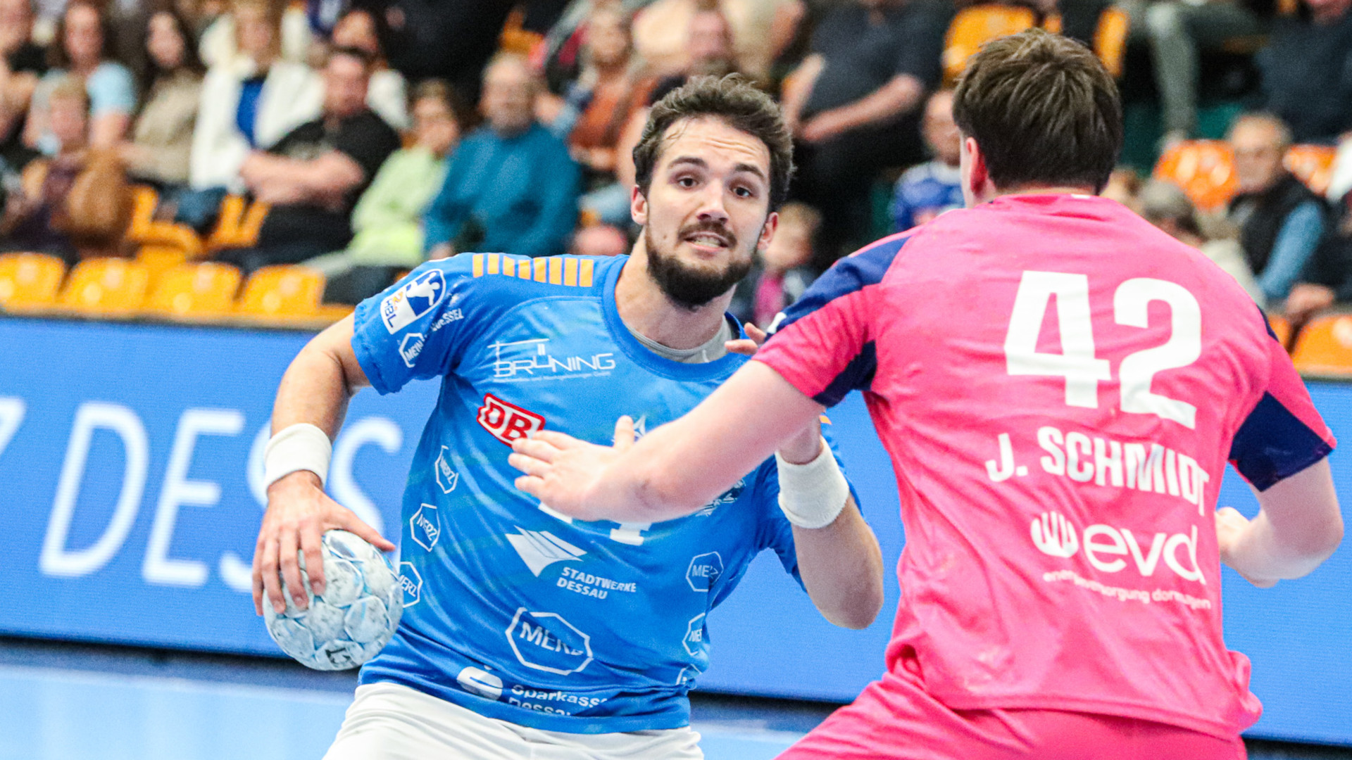 Jakub Powarzyński im Spiel gegen den TSV Bayer Dormagen Saison 2024/25