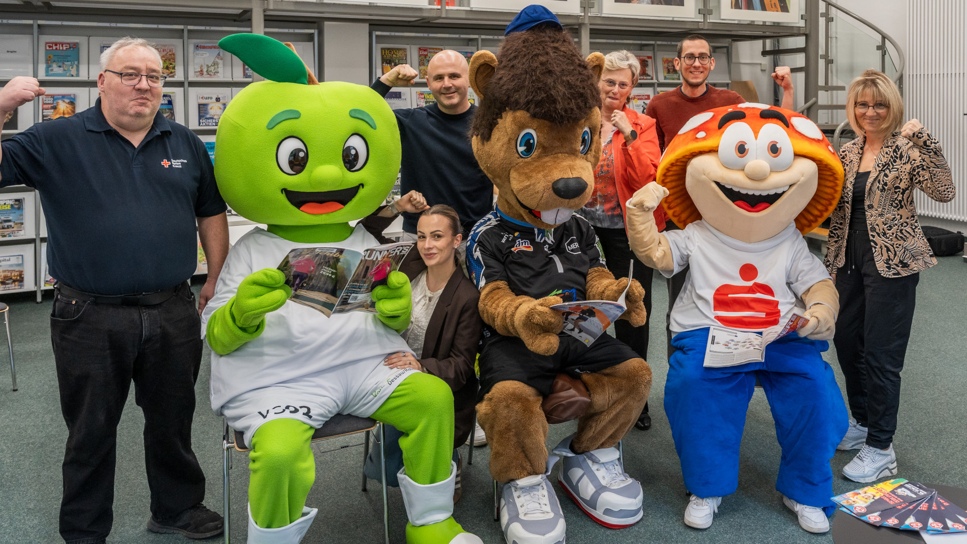 Veranstalterteam vom Sport- und Kulturfest der Generationen auf dem Marktplatz in Dessau