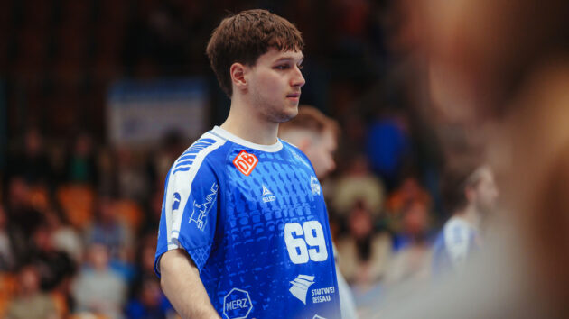 Niklas Döbbel im DRHV-Trikot Saison 2025/26